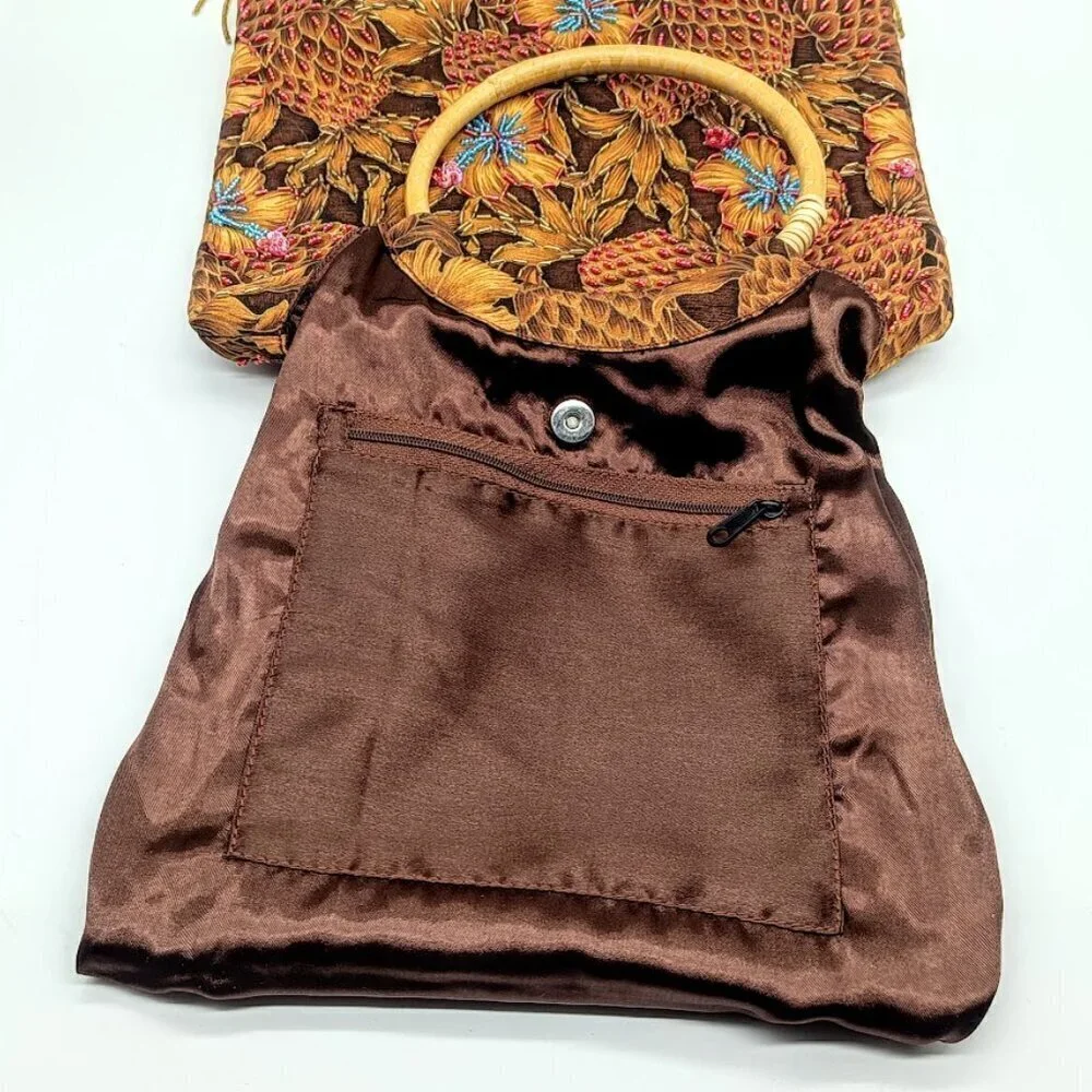 Vietnamese Cotton Beaded Cinnamon Pineapple Wood Handle Bag - Picture 4 of 6